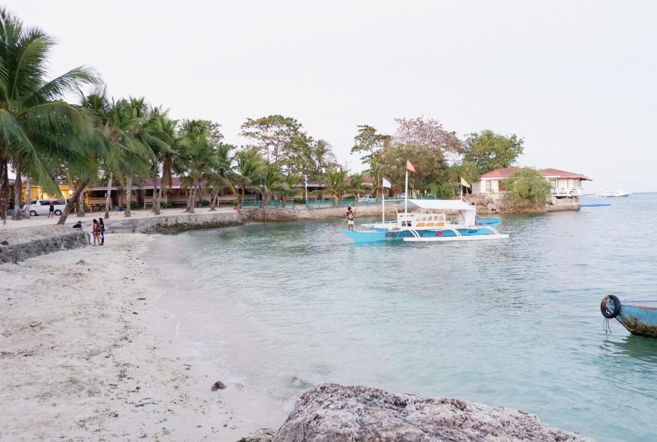 Stay And Fly At Amani Grand Resort Residences Isla de Mactán Exterior foto